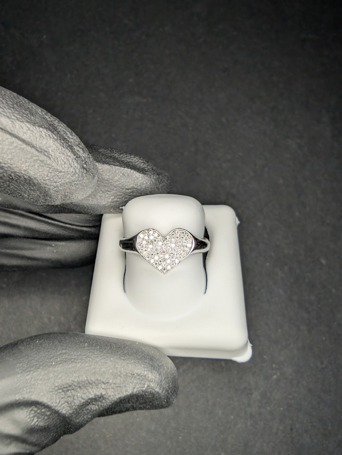 Solid 925 Silver VVS D Moissanite Heart Signet Ring Size 7