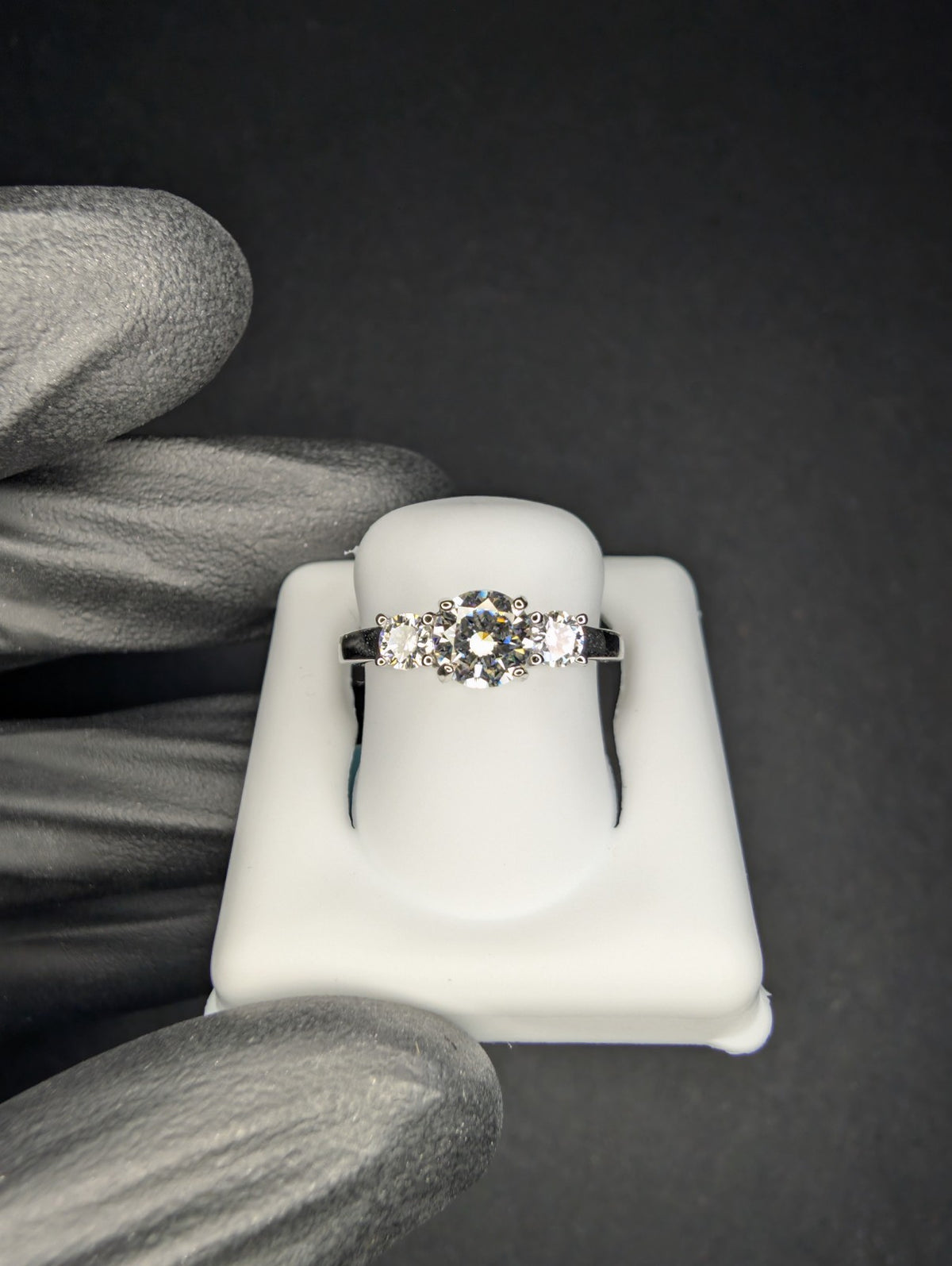 Solid 925 Silver VVS D Moissanite 3 Stone Past Present Future Ring Size 5