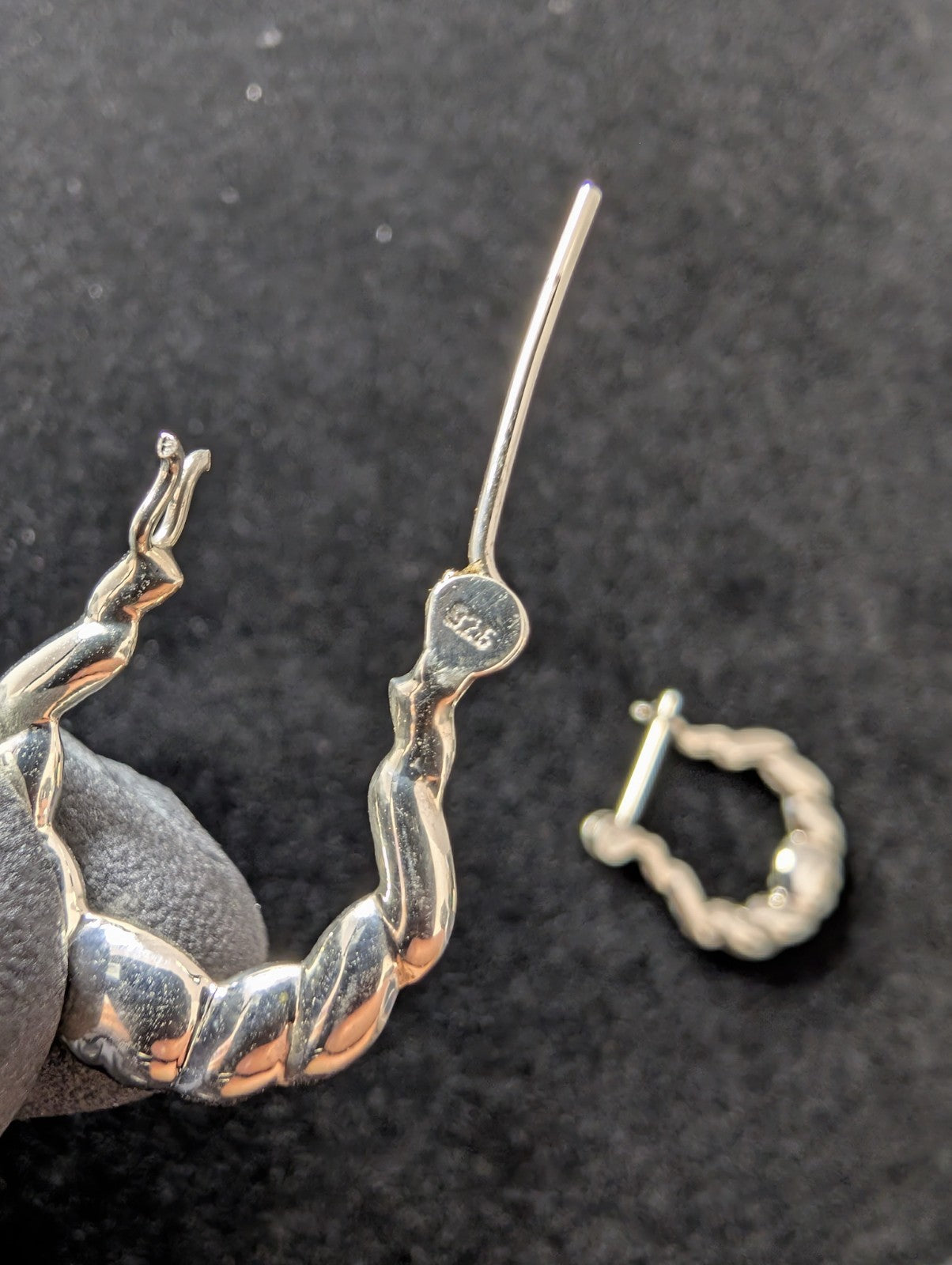 Solid 925 Sterling Silver 22mm x 19mm Oval Twisted Hoop Earrings