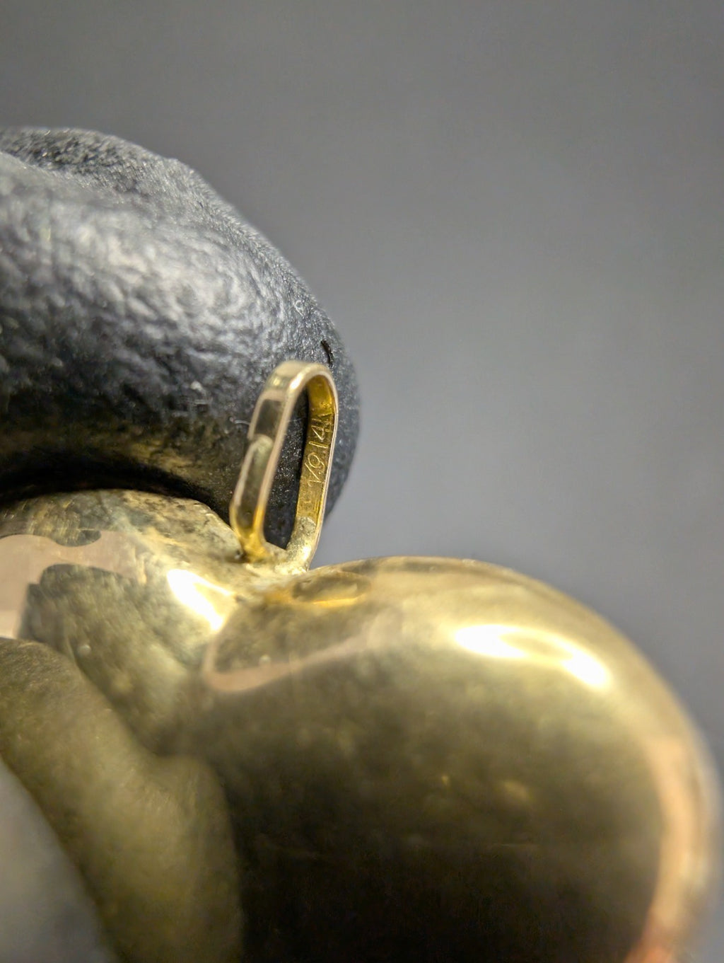 Vintage 14k Yellow Gold Puffed Heart Pendant