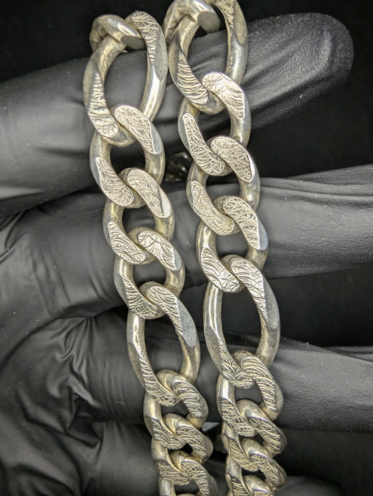 Solid 925 Sterling Silver 26" 14.0mm Reversible Diamond Cut Figaro Necklace