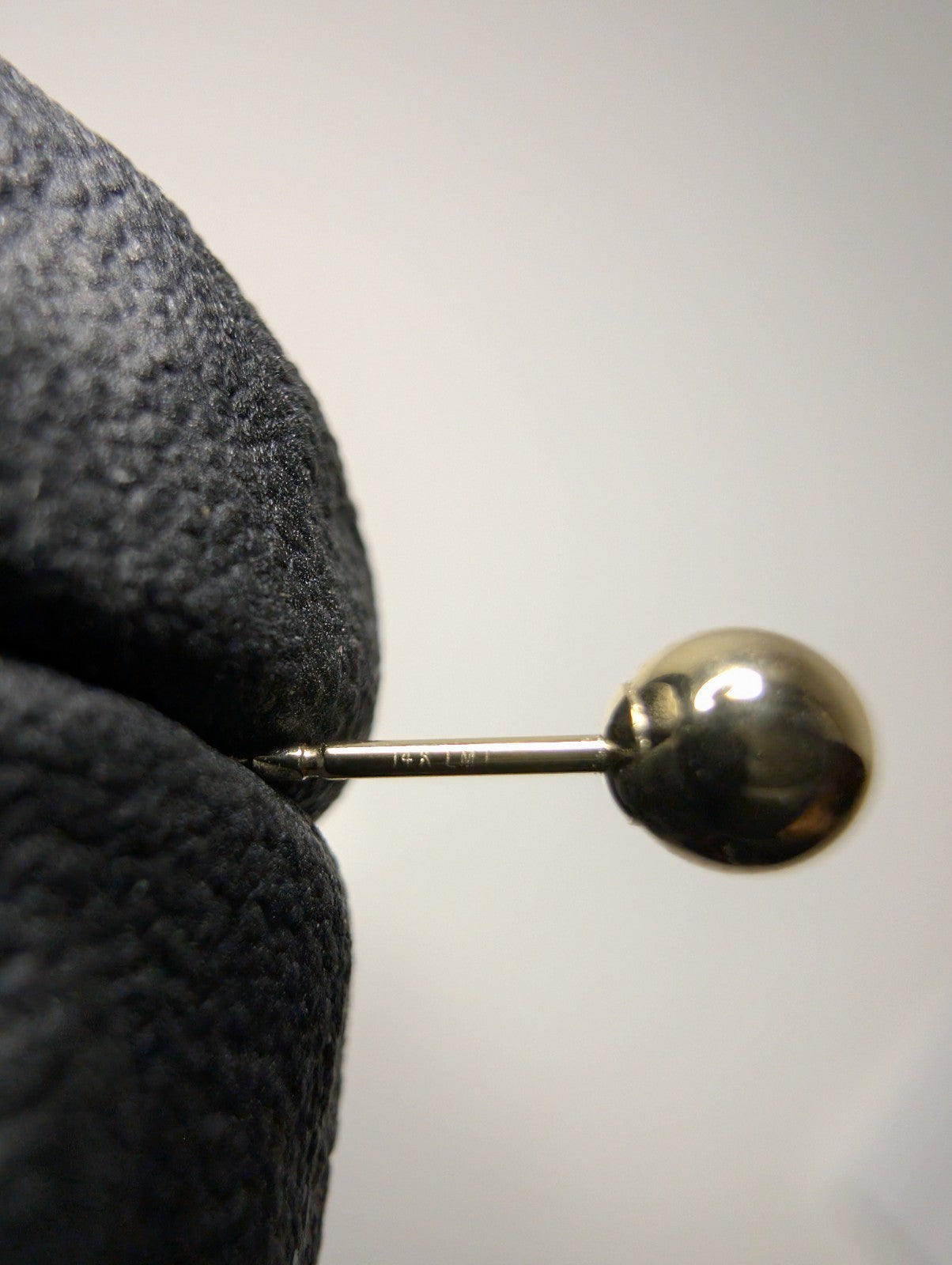 14K Yellow Gold 4.0mm Round Ball Stud Earrings