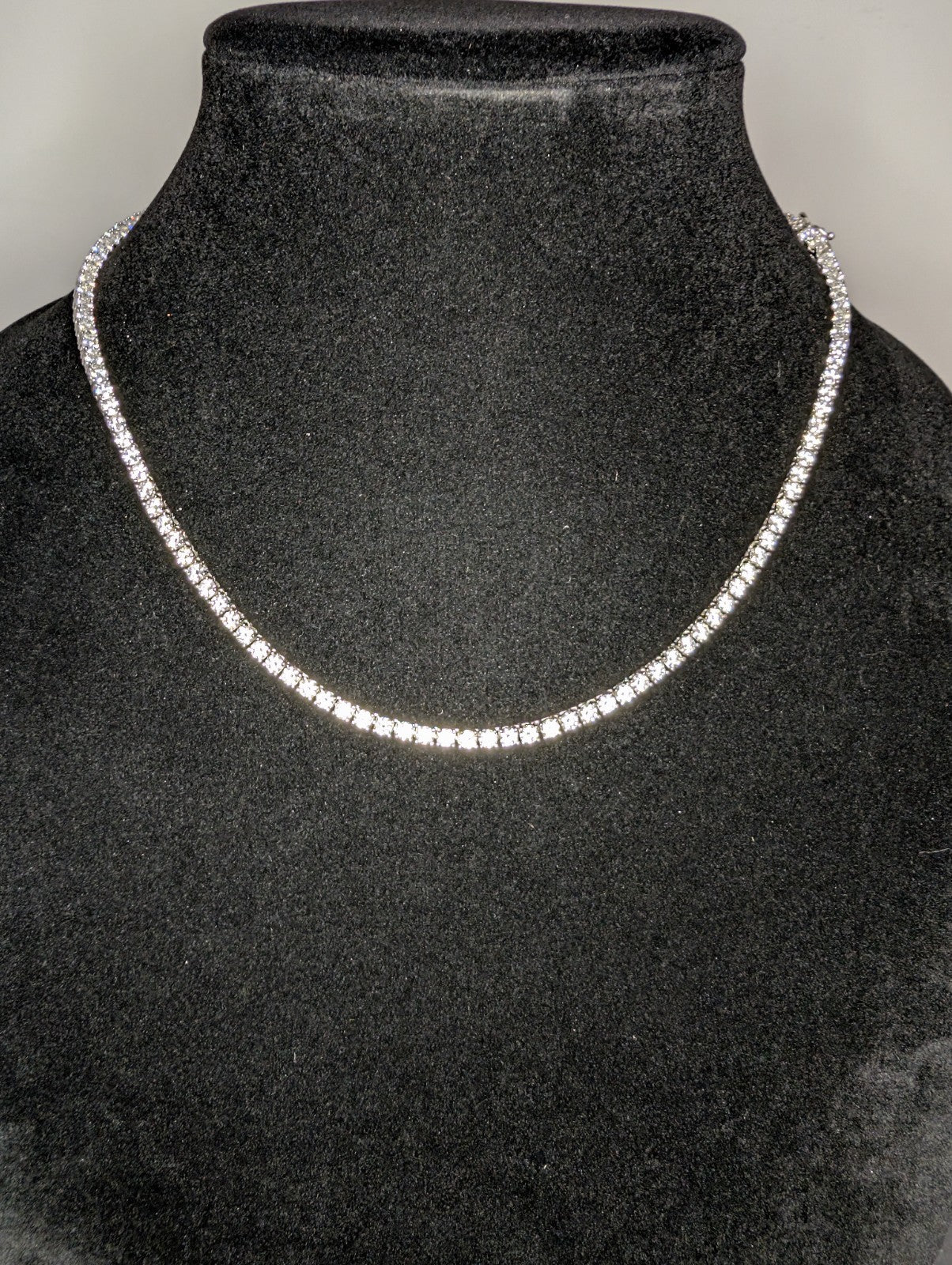 Solid 925 Sterling Silver VVS D Moissanite 3mm 18" Tennis Necklace