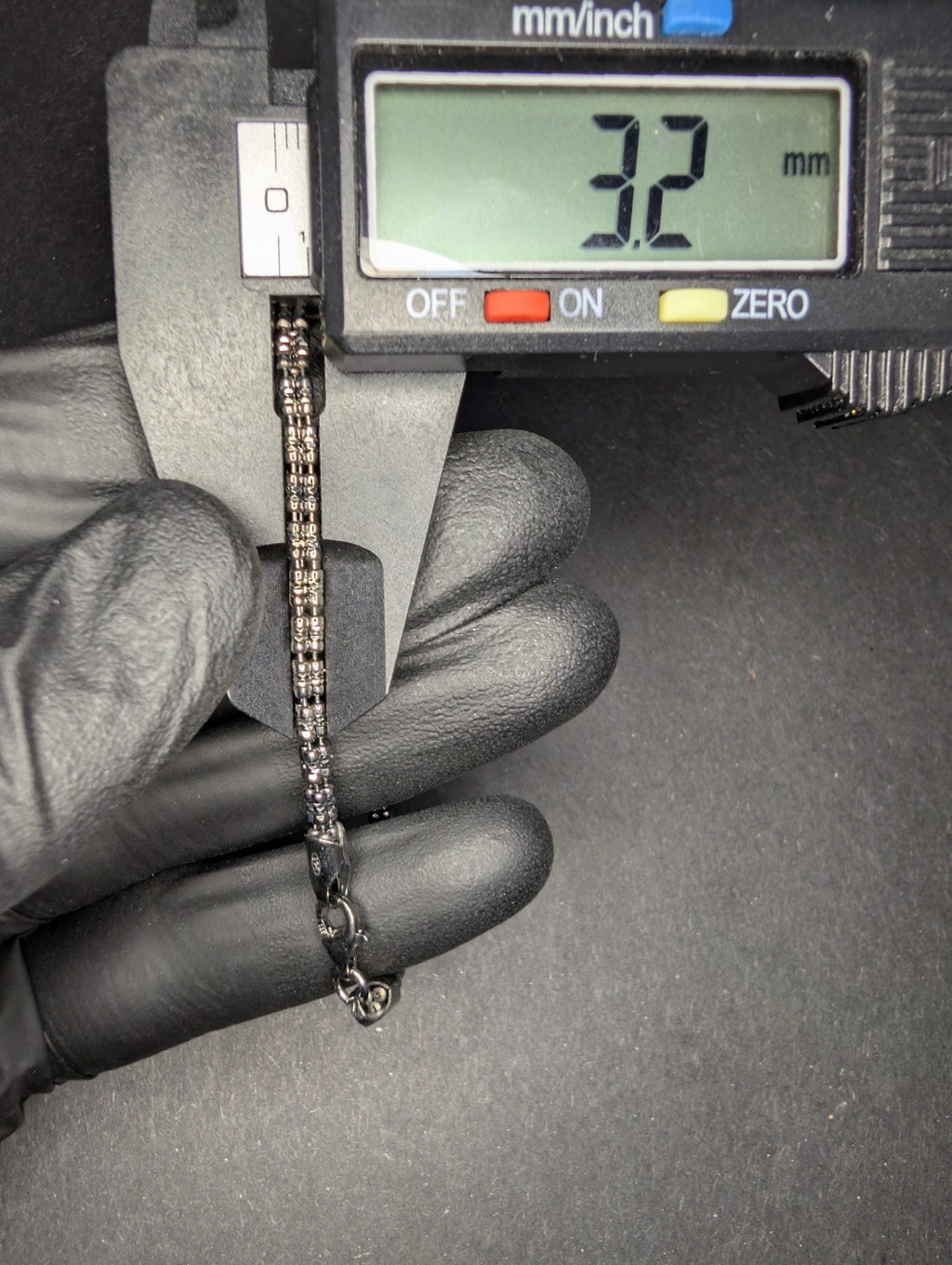Black Rhodium over Solid 925 Silver Diamond-cut 7" 3.2mm Ice Barrel Bracelet