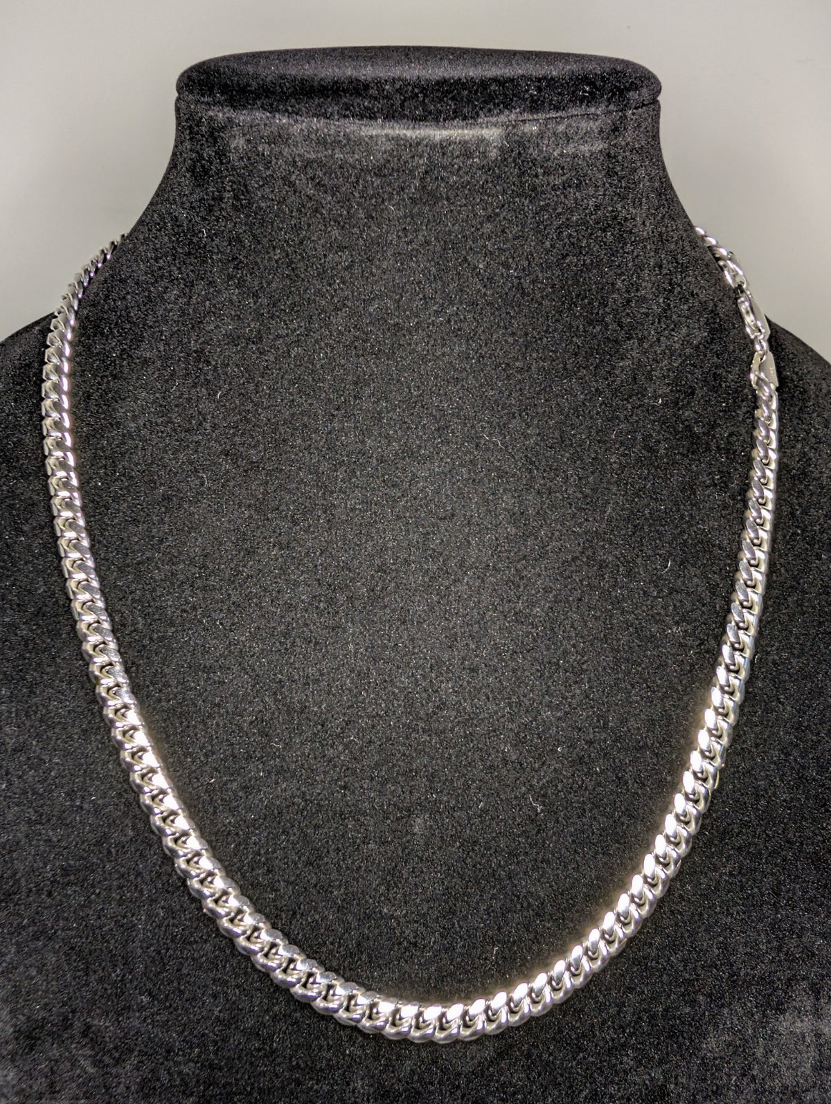 Solid 925 Italian Sterling Silver 22in 7.0mm Heavy Miami Cuban Chain Necklace